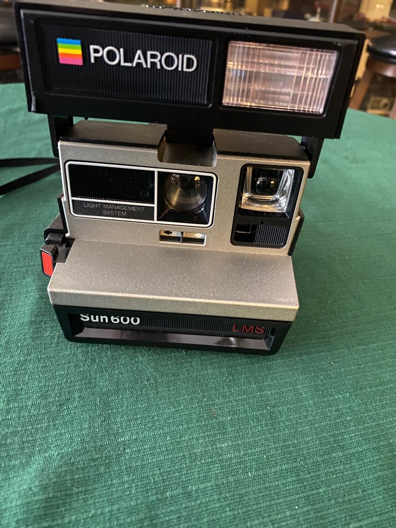 Vintage Polaroid Camera Sun 600 LMS Well Kept Condition., Hobbies