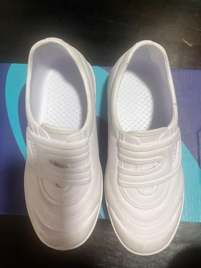 White sale shoes waterproof