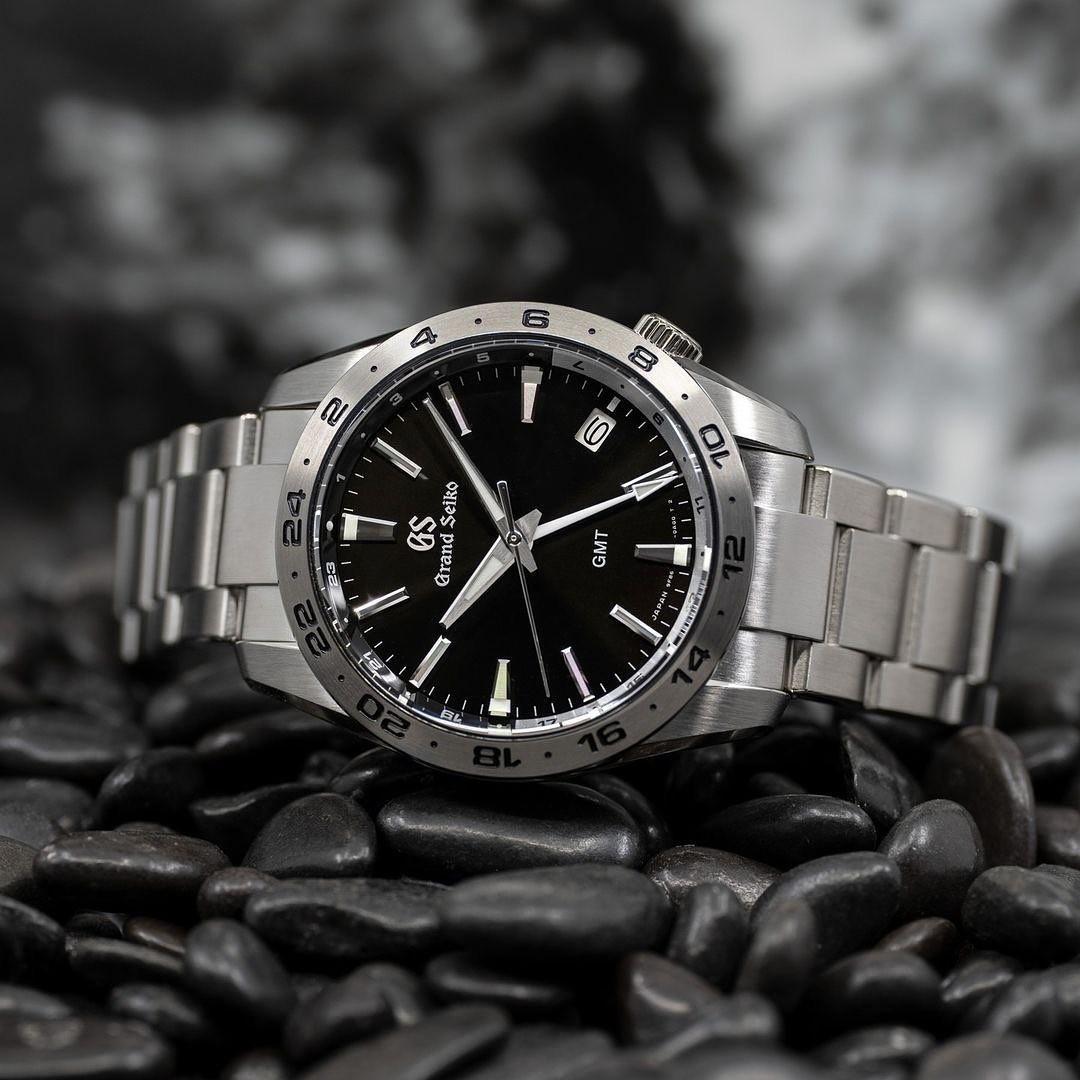 Grand seiko quartz gmt for sale discount