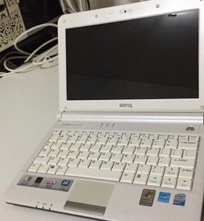 9成新Benq 輕便手提電腦Windows XP64185142753923110
