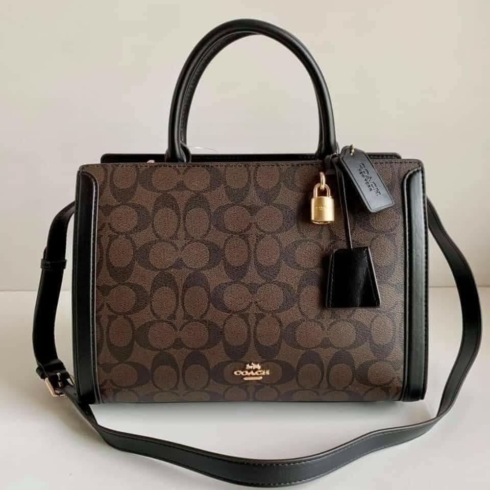 🇺🇲 Authentic Coach Zoe Carry All (Category: Luxury Bags & Wallets) located in Santa Cruz. Submitted by janelovebagswatchesshoesph (Listing ID 1191794724, Image 2). Description: Coach Zoe Carry All 11 1/2" (L) x 8" (H) x 5 1/4" (W).