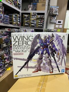 （分類：）位於 。 由 anothertoyz 提交（商品編號 1191784964，圖片 1）。簡介： 。