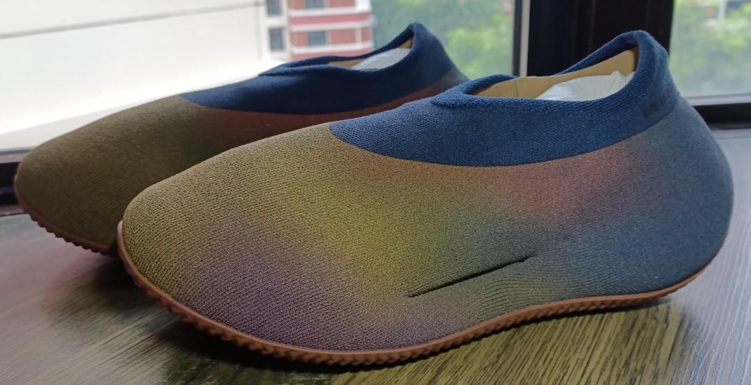 Chausson yeezy hot sale 700