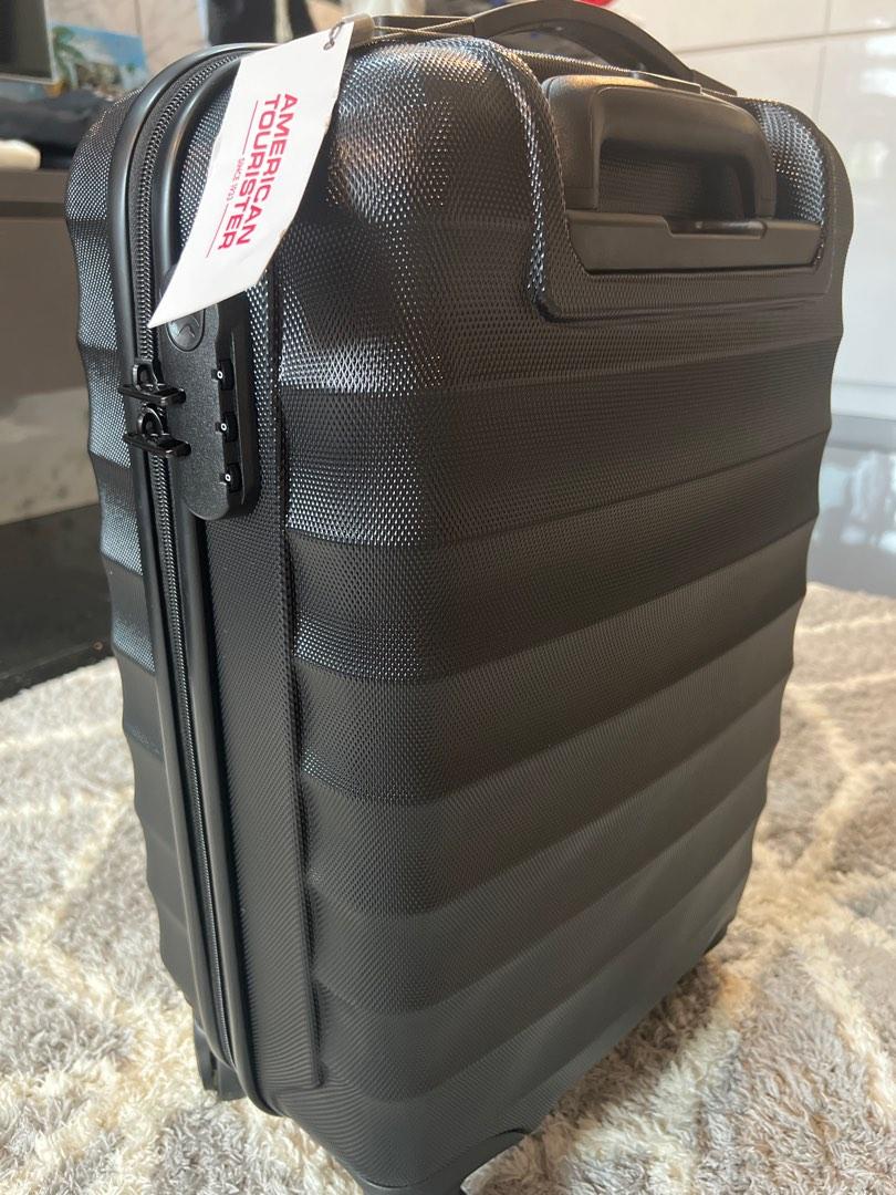 American tourister cabin luggage sp55/20, Hobbies & Toys, Travel
