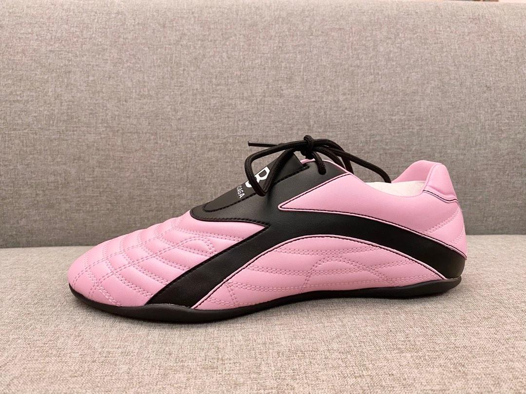 🈹 Balenciaga zen sneakers in pink & black EU 39, 名牌, 鞋及波鞋  