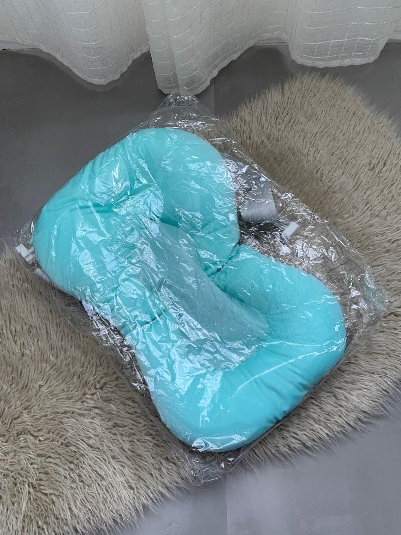 Non slip Baby bath pad (Category: Changing Tables & Stations) located in Binan City. Submitted by finders_market (Listing ID 1191794227, Image 1). Description: Mop bpi/gcash Delivery via lalamove Delivery fee c/o buyer .