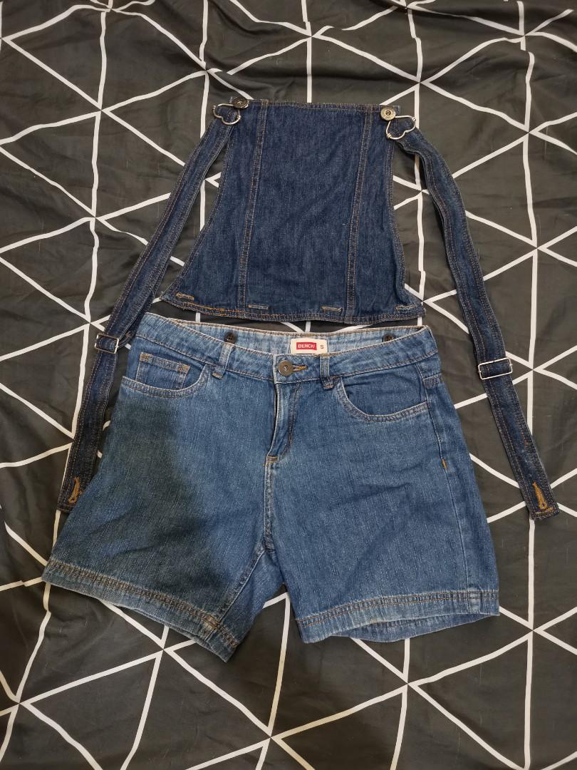 Bench Denim Jumper Shorts Removable Adjustable Top Authentic Original High Quality (Category: Sets or Coordinates) located in Angadanan. Submitted by allydeclutters (Listing ID 1191757725, Image 1). Description: 10/10 overall condition Details: diff. color coz i often used the shorts, so it kinda lightened up bc of numerous washing Dimension of shorts (in): W27-29 Size: M-L (I'm 5'2 & may allowance pa) RFS: im into jumper pants na Own Review: gre