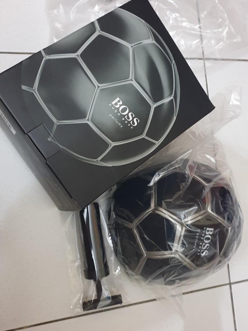 Boss Racket BOSS Soccer ball with pump, Sports Equipment, Sports & Games, Racket ...