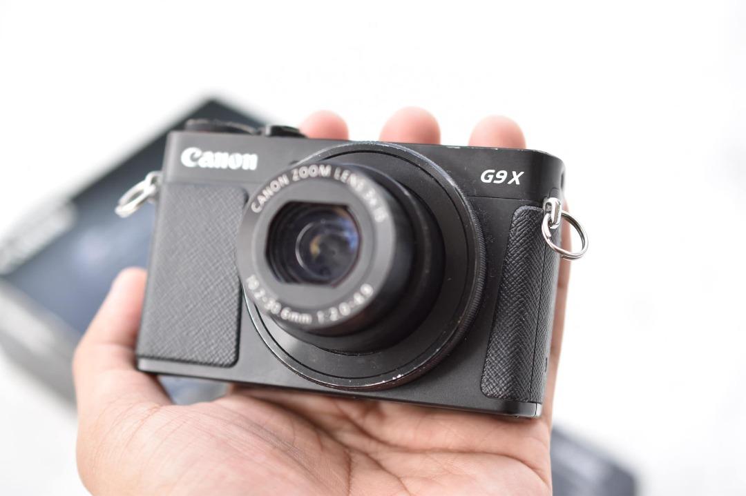 Canon G7X Mark II PowerShot 20.1MP BLACK Digital Camera with 24GB