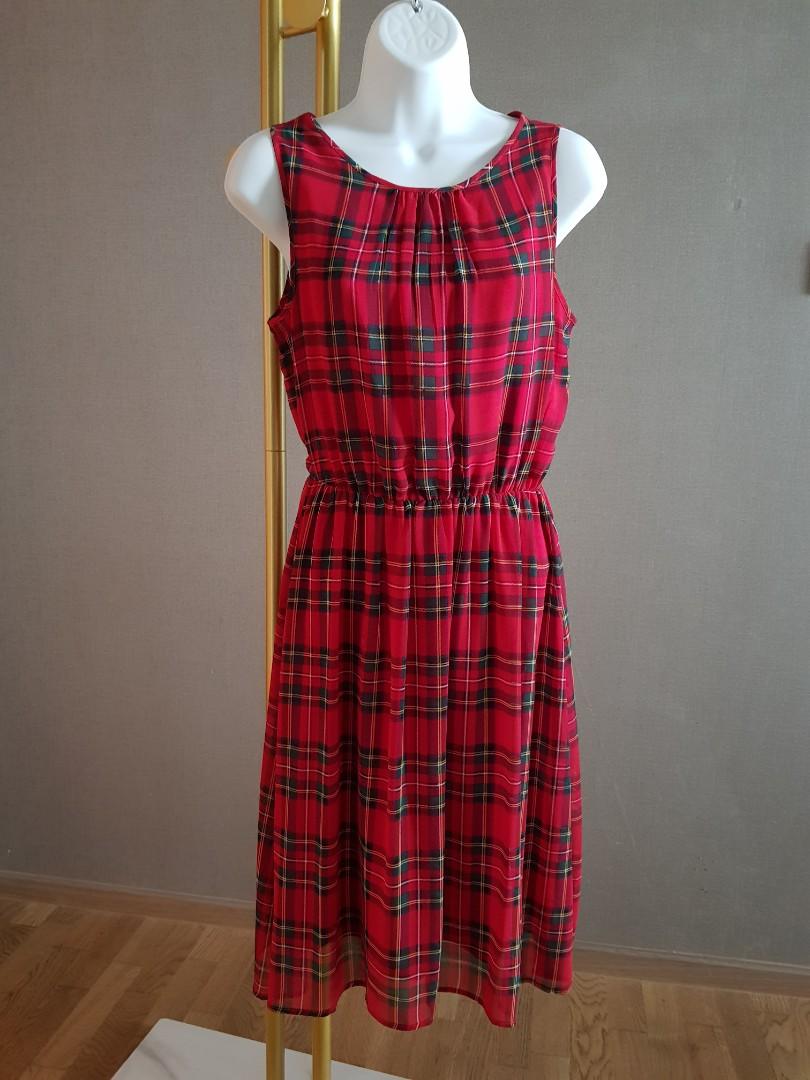 H&m christmas dress 2025
