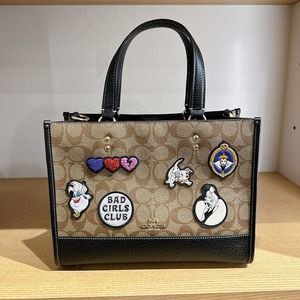 New Arrival Disney Colletion Collection item 3