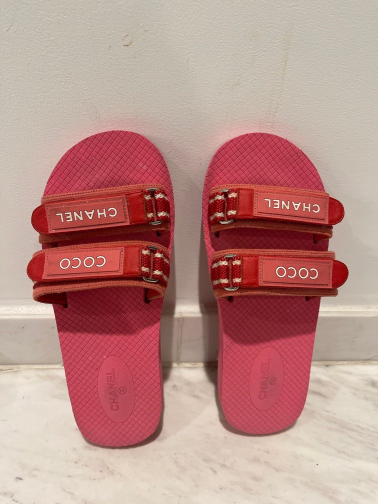 tæppe typisk Krydret Coco Chanel sandals / slippers, Women's Fashion, Footwear, Sandals on  Carousell