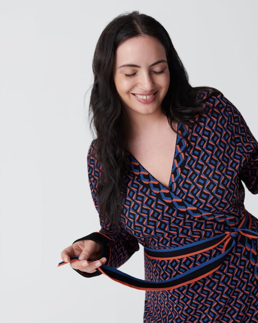 Dvf sweater sale wrap dress