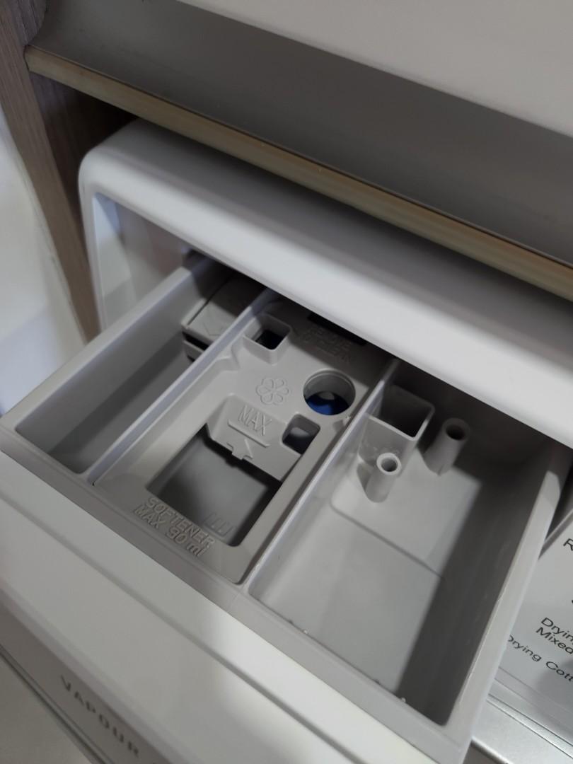 Electrolux Washer & Dryer 7/5kg EWW12753, TV & Home Appliances, Washing