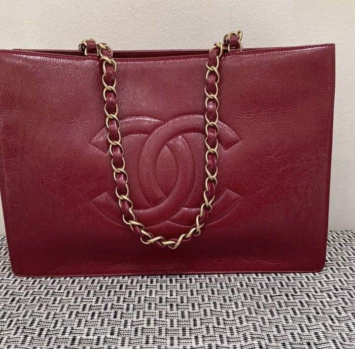 Chanel GST tote bag large size, Luxury, Bags & Wallets on Carousell