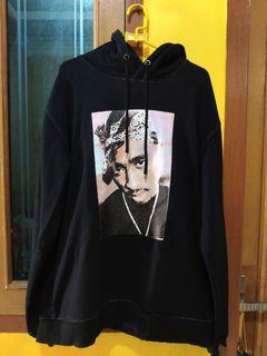 Hoodie Forever 21 2pac Pullover Tupac Shakur Forever 21,  NETT NO NEGO belum ongkir! jangan ditawar lagi yaa:))