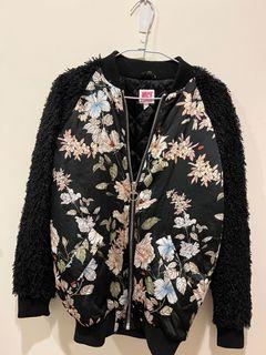 Juicy couture 花花保暖外套