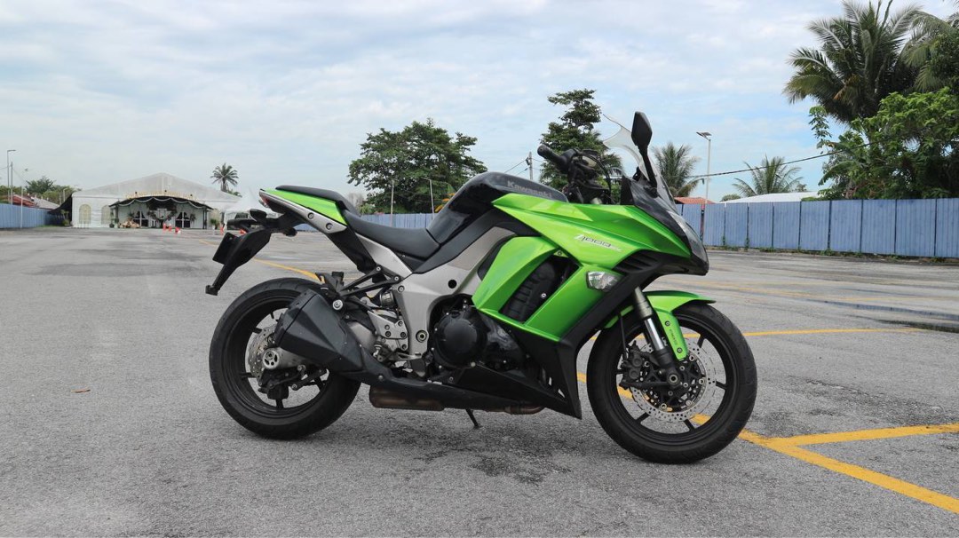 Kawasaki ninja shop z1000 mileage