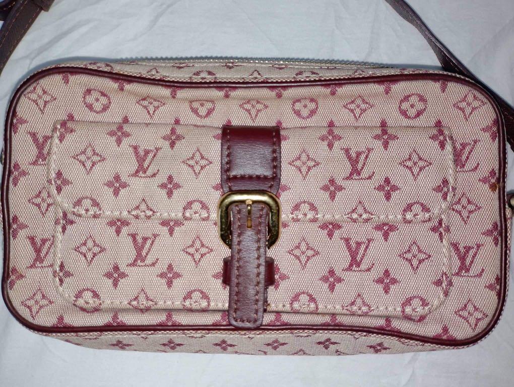 LV juliette mini lin crossbody (Category: Luxury Bags & Wallets) located in Mangaldan. Submitted by sheenaluxarchive (Listing ID 1191779505, Image 2). Description: Rank A Nothing to explain Authentic.