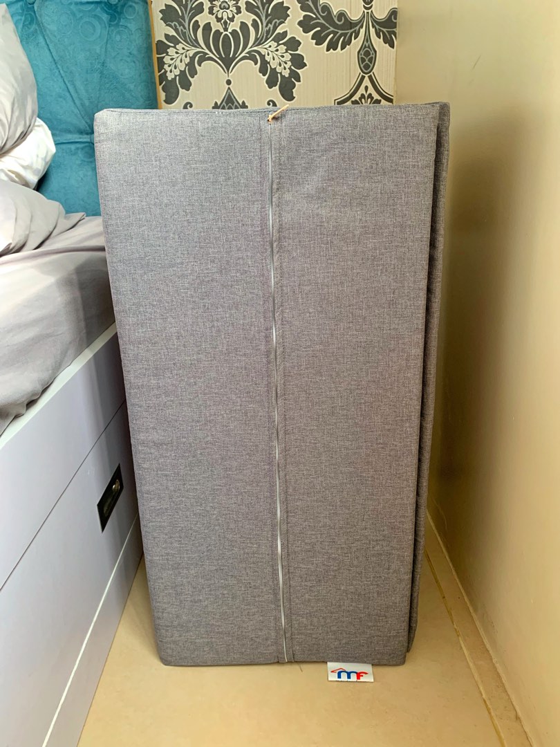Mandaue Foam Mega Wedge Pillow