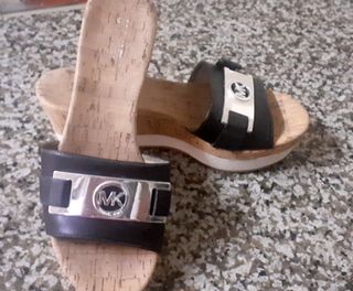 (Category: ) located in . Submitted by goodforless (Listing ID 1191822867, Image 1). Description: .