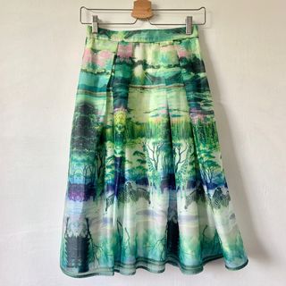 (Category: ) located in . Submitted by mysisterclothes (Listing ID 1191724838, Image 1). Description: .