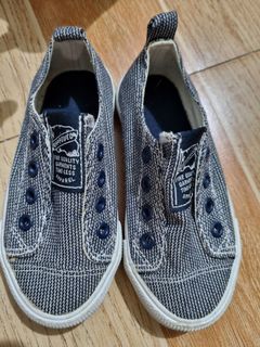 (Category: ) located in . Submitted by keanexavier (Listing ID 1191783868, Image 1). Description: .