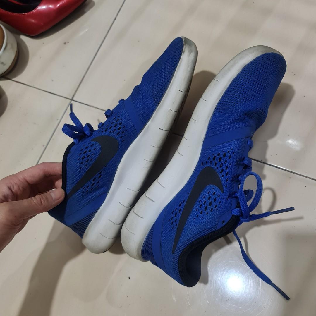 Nike free blue shoes clearance