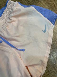 NIKE running short size S