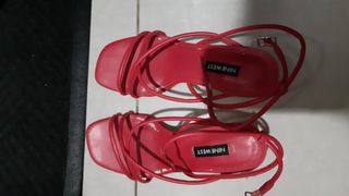 (Kategori: ) berada di . Dikirim oleh devianamarissa (ID iklan 1191778470, Gambar 1). Deskripsi: .