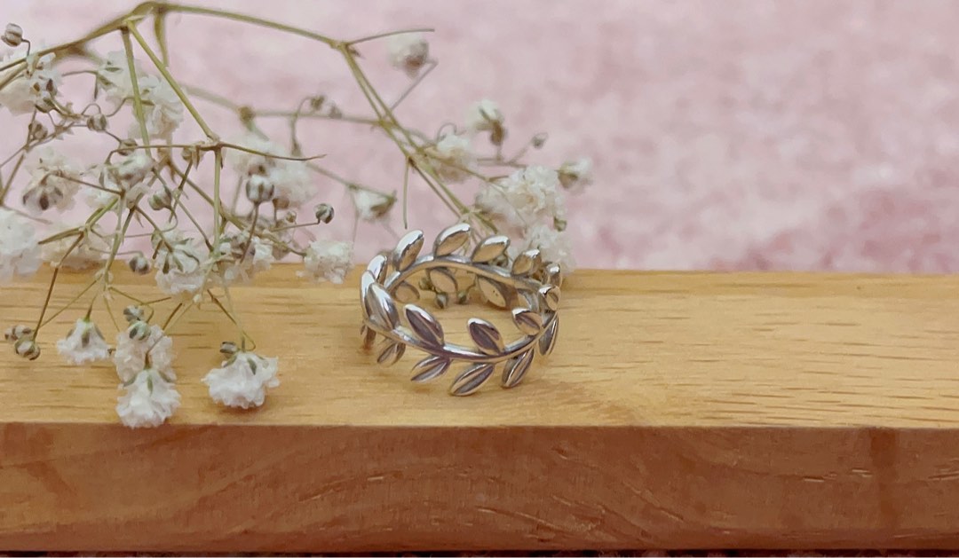 Pandora vine ring 52