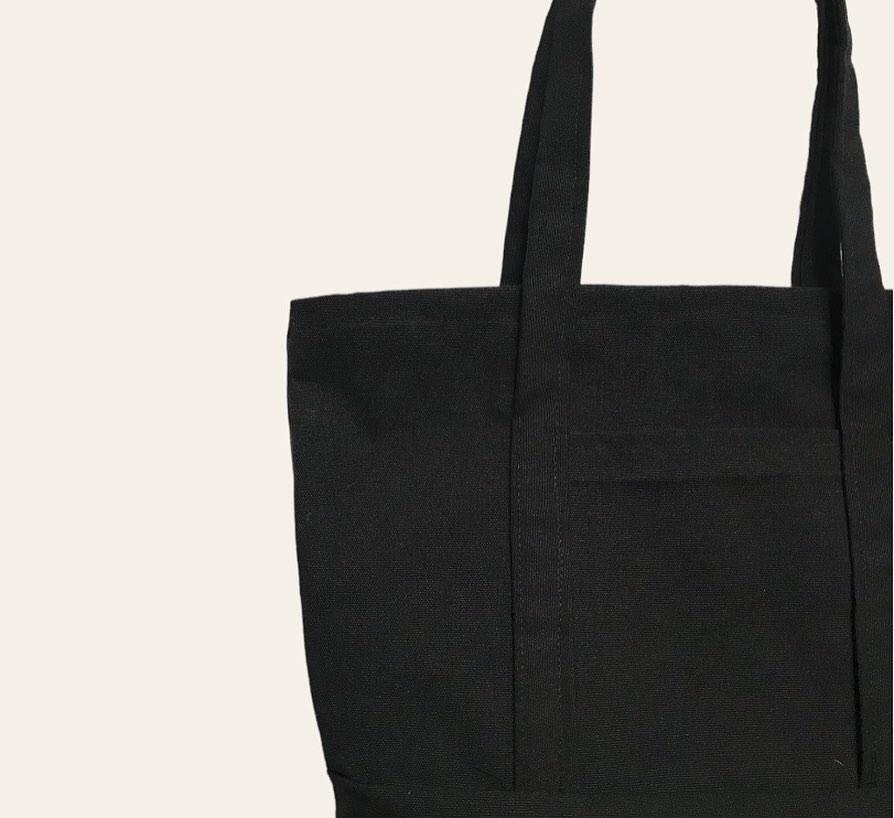 Black canvas tote bag with pockets online