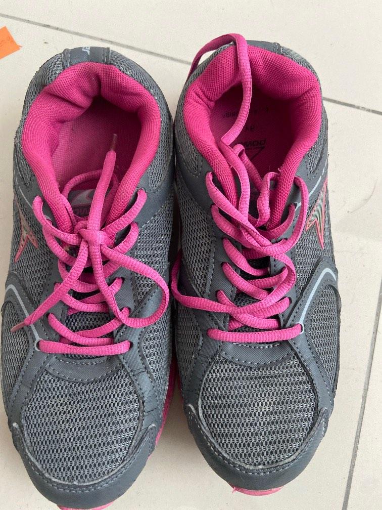Champion geofoam shoes sales