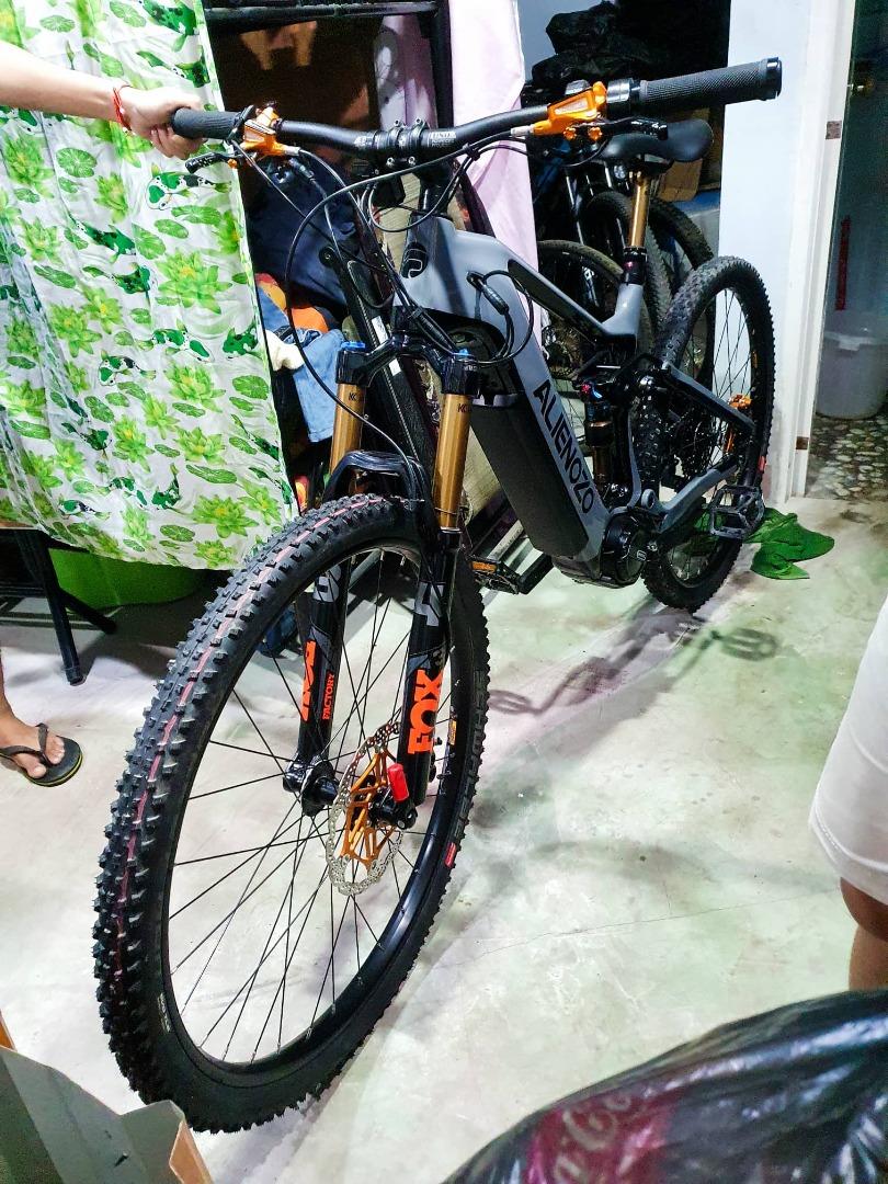 Suzhou Alienozo FS 700 Carbon Fiber Trail E bike 29er Modified