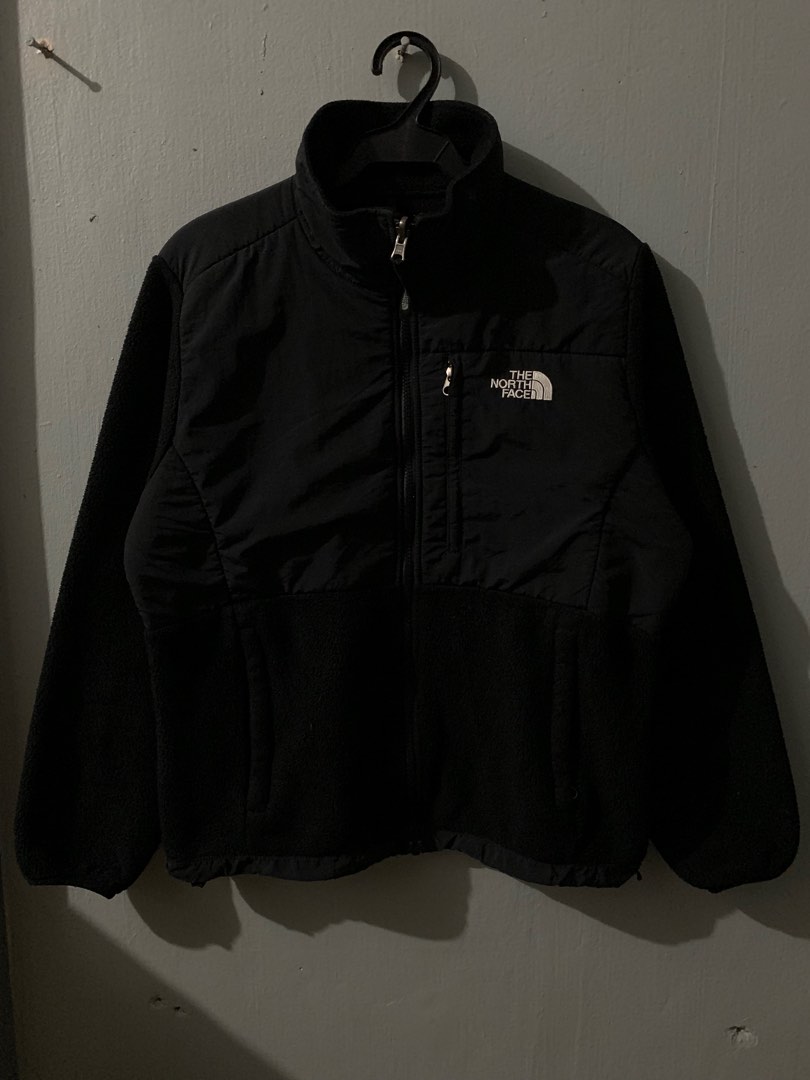 Tnf jacket, Women's Fashion, Coats, Jackets and Outerwear on Carousell