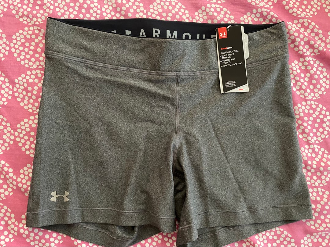 Under Armour tight shorts, Women's Fashion, Activewear on Carousell