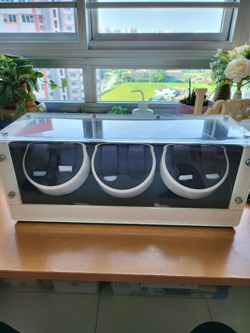Used watch winder top