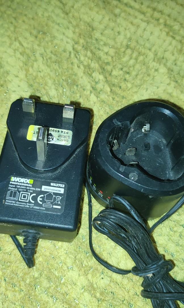 Worx WA373 Cordless Drill Battery Charger 12V