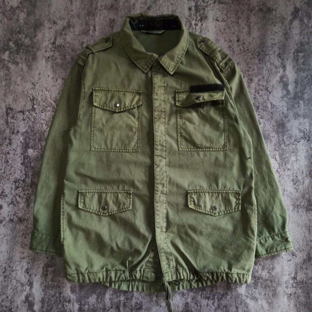 Zara denim parka Fesyen Pria Pakaian Atasan di Carousell