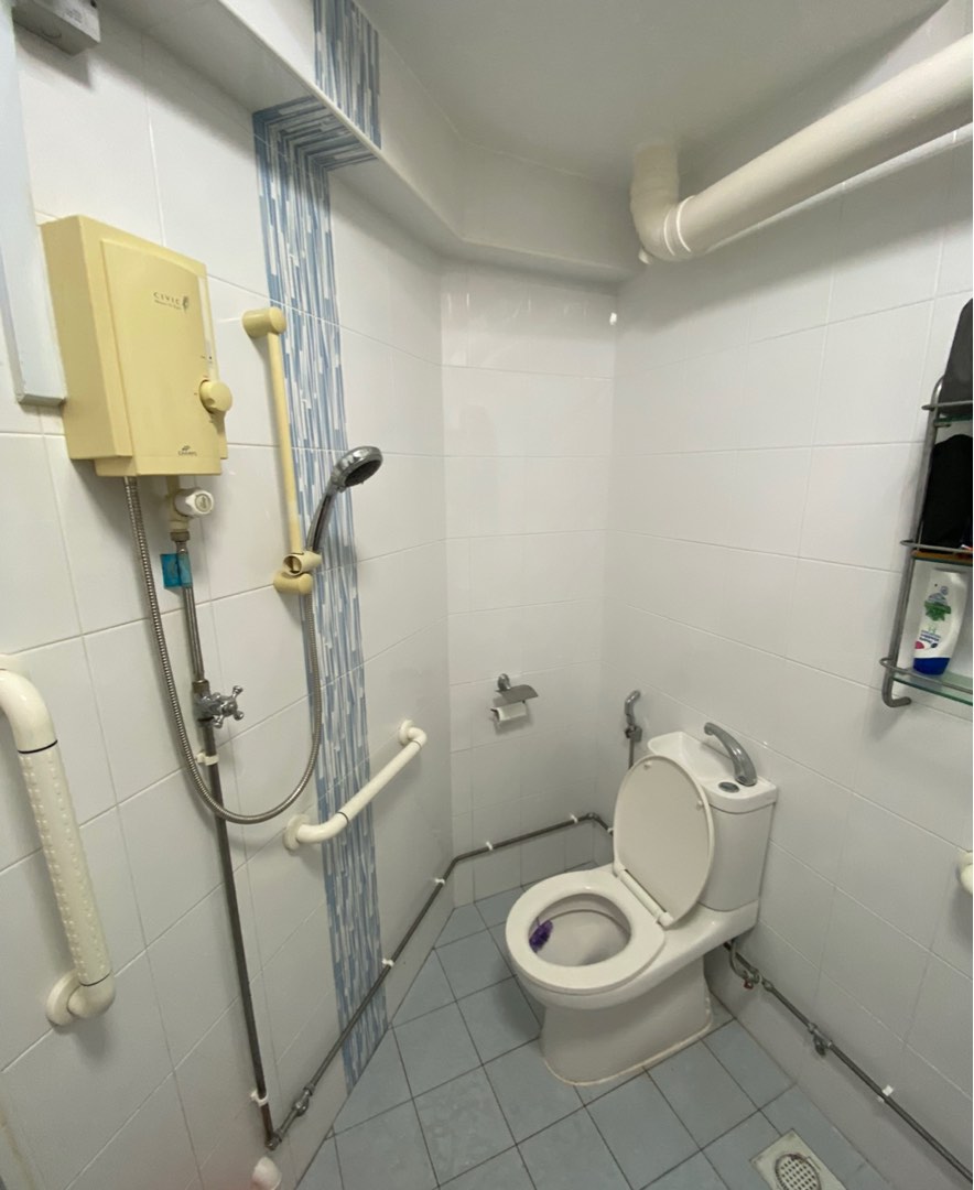 (Category: ) located in . Submitted by repairs. (Listing ID 1103069794, Image 1). Description: .