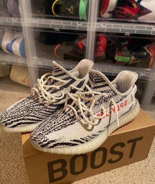 Adidas Yeezy Boost 350 V2 Zebra NEGOTIABLE Men s Fashion