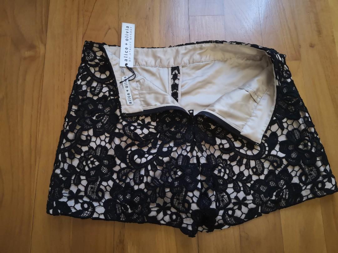 Alice and hotsell olivia black shorts