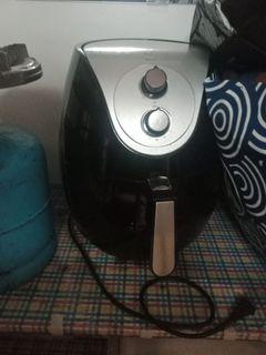 Almost new airfryer