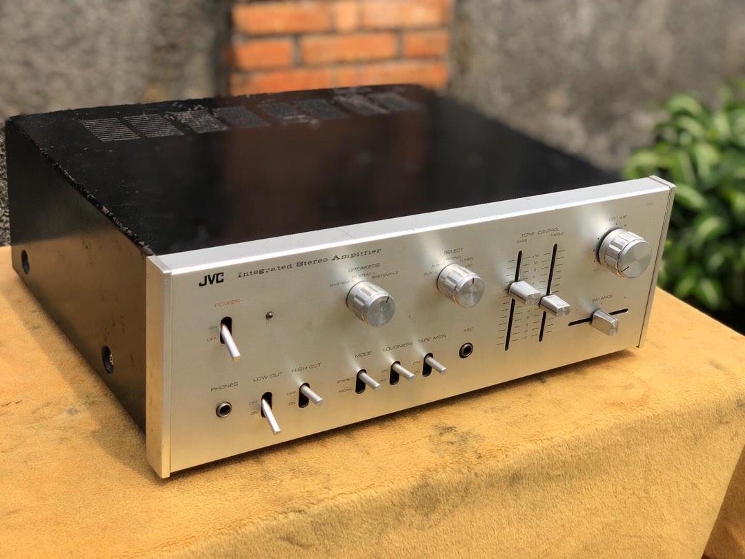 Amplifier / ampli jvc vn300 japan, Elektronik, Audio di Carousell