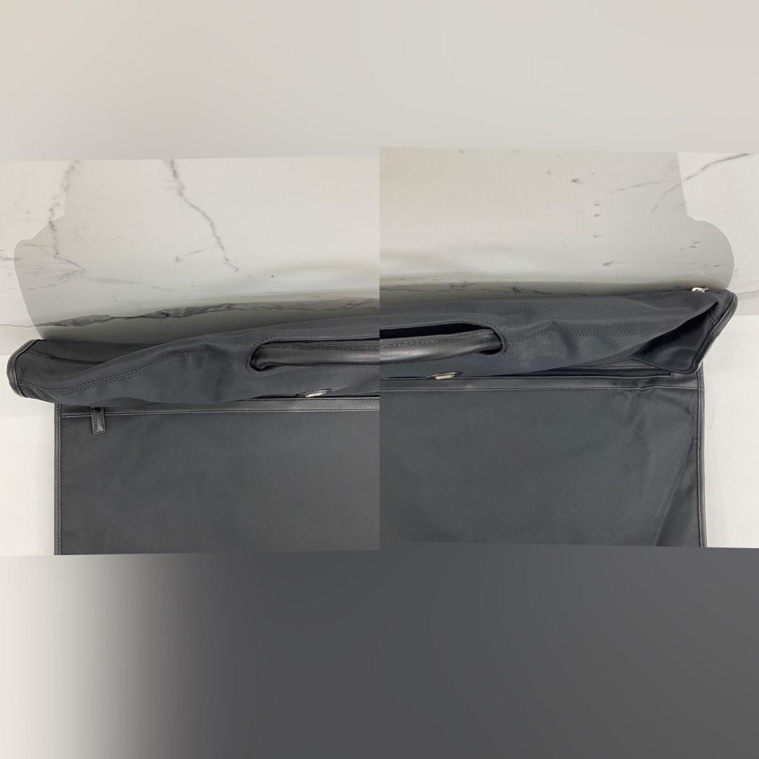 BALENCIAGA BLACK GARMENT BAG 227021866 (, Men's Fashion, Watches