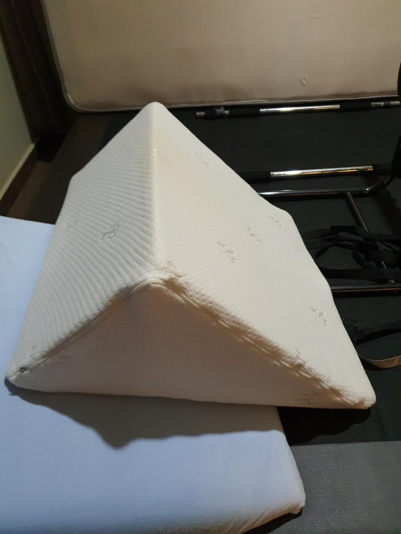 Bed wedge clearance clark rubber