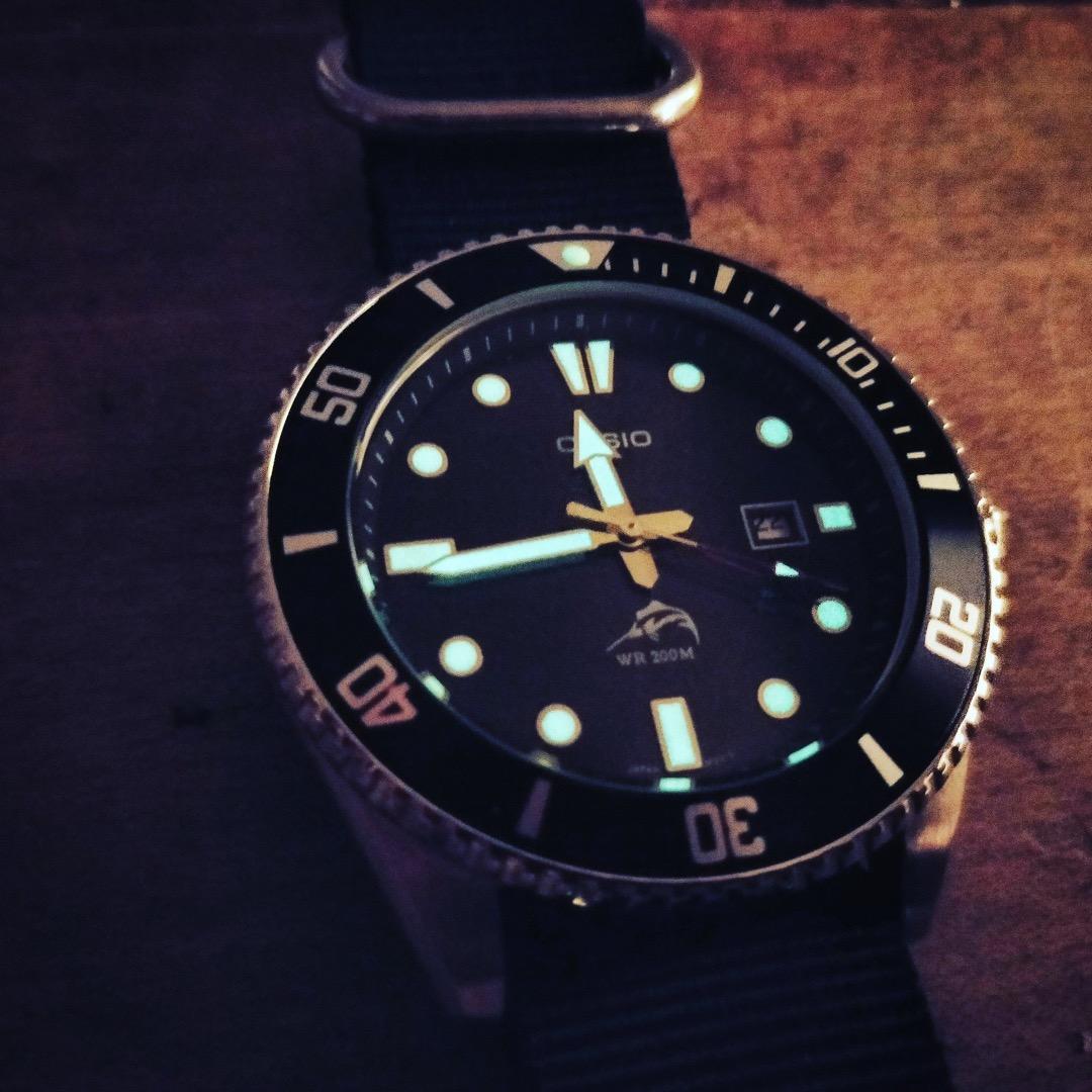 Casio submariner clearance watch