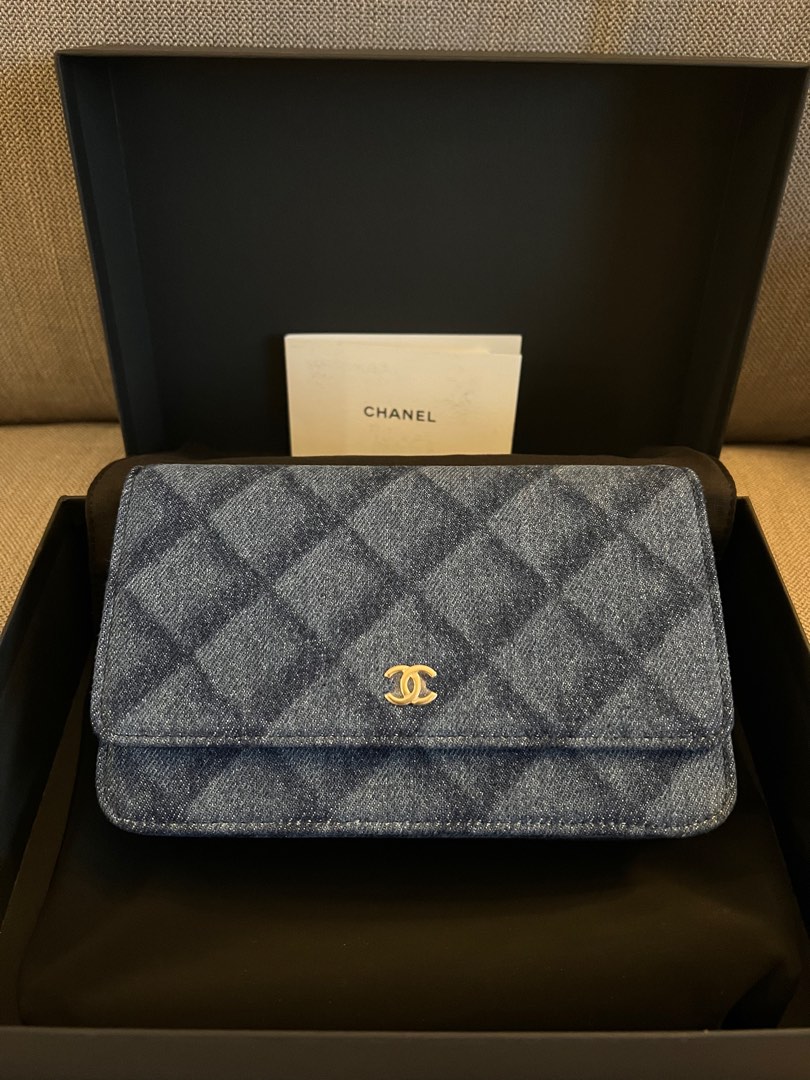 CHANEL CLASSIC WALLET ON CHAIN (WOC) YELLOW