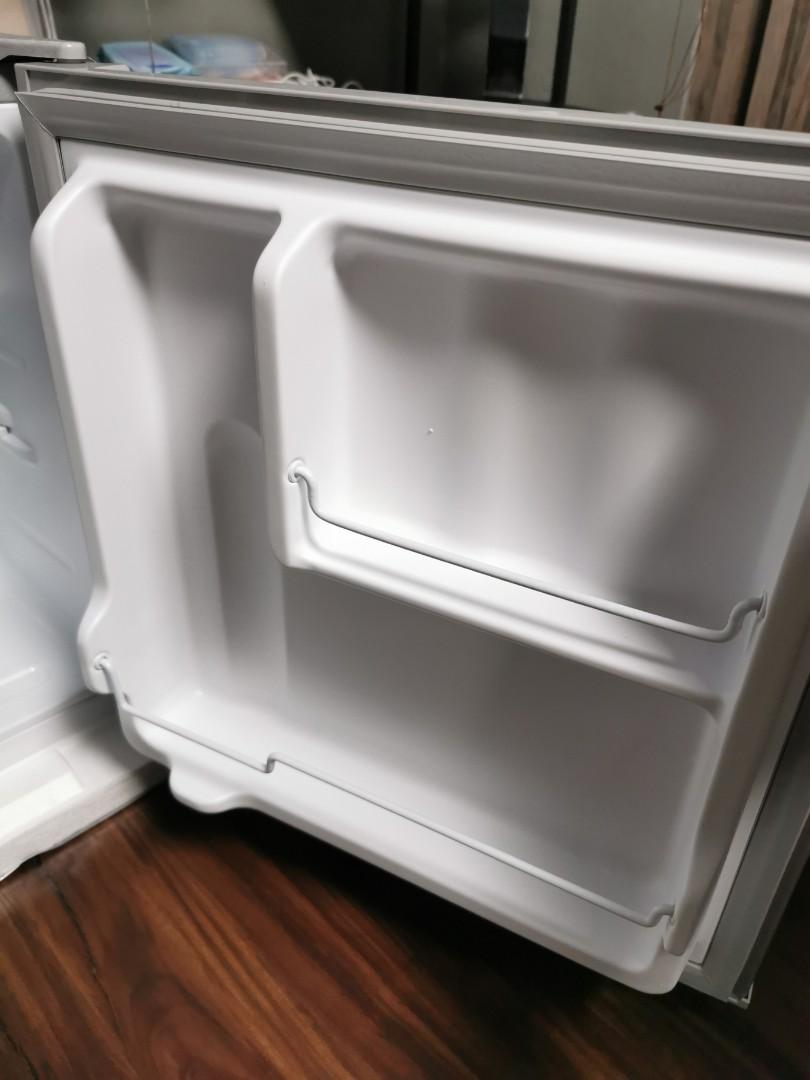 CHIQ 46L Mini Fridge - Compact Tabletop Refrigerator With Bottle Holder, Adjustable Thermostat, Low Noise - View #5