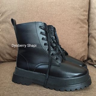 (Category: ) located in . Submitted by dyoberry (Listing ID 1191855453, Image 1). Description: .